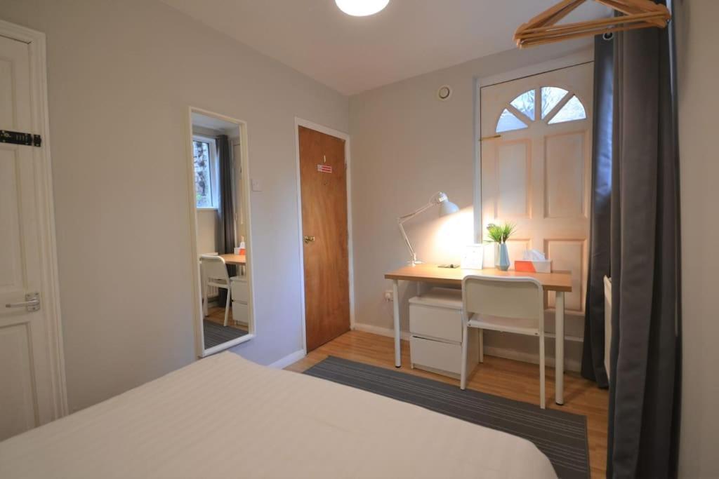 Lovely Budget Double Ensuite In Bricklane London Luaran gambar